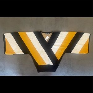 New York and Company sweater